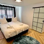 Infinity-flat *