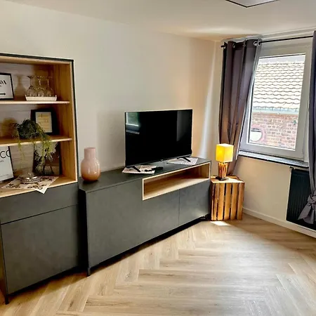 Infinity-flat * Würselen