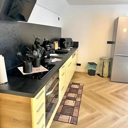 Infinity-flat Apartment *