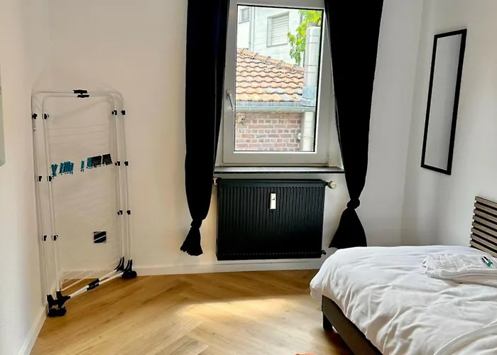 Infinity-flat Apartment Wurselen